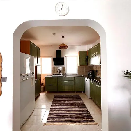 Duplex, 3 Bedroom With Sea View Deniz Manzarali Dublex 3 Yatak Odali Dom wakacyjny Bodrum