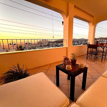 Duplex, 3 Bedroom With Sea View Deniz Manzarali Dublex 3 Yatak Odali * Bodrum